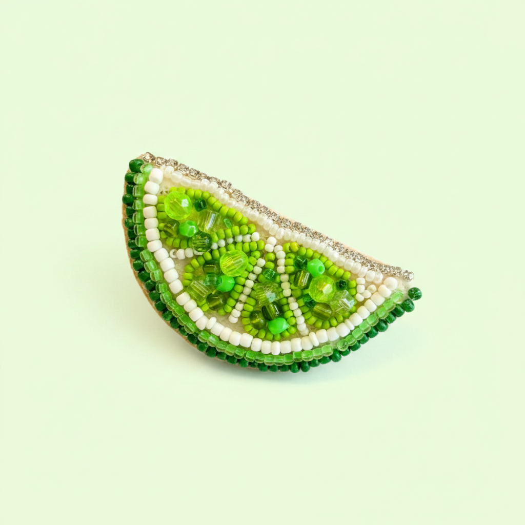 Lime – håndbroderet unika broche