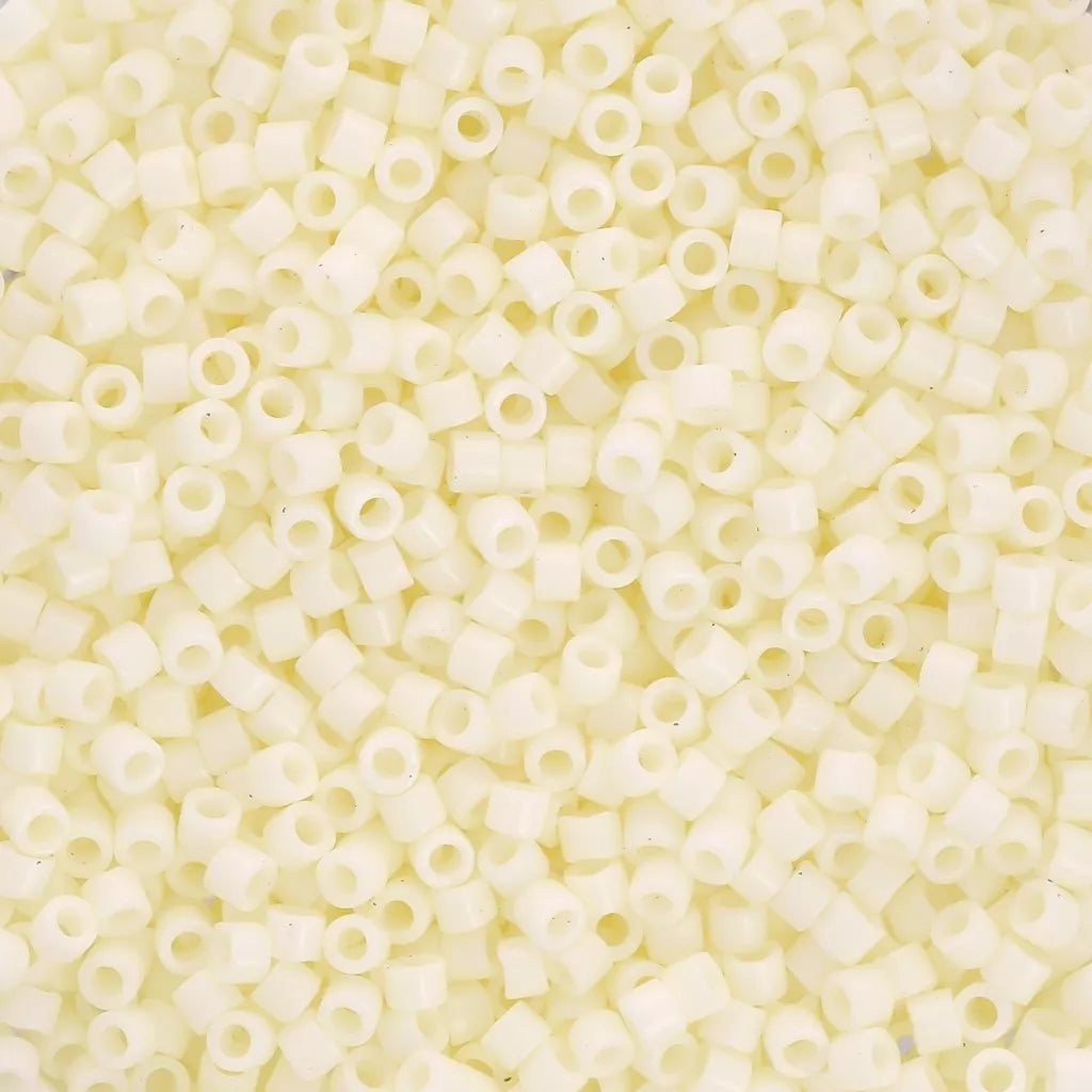 Miyuki Delica 11/0 DB2401 - Opaque Light Buttercream