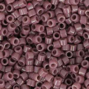 Miyuki Delica 11/0 DB0265 - Opaque Lilac Glazed Luster