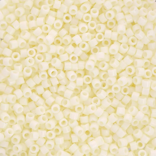Miyuki Delica 11/0 DB2401 - Opaque Light Buttercream