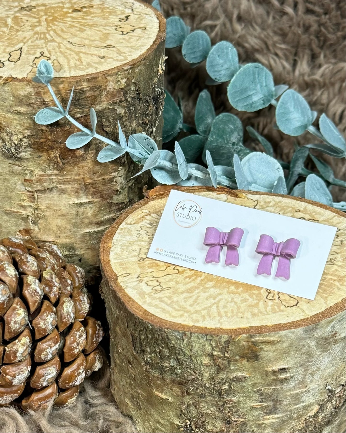 Små sløjfe ørestikkere - Lavendel