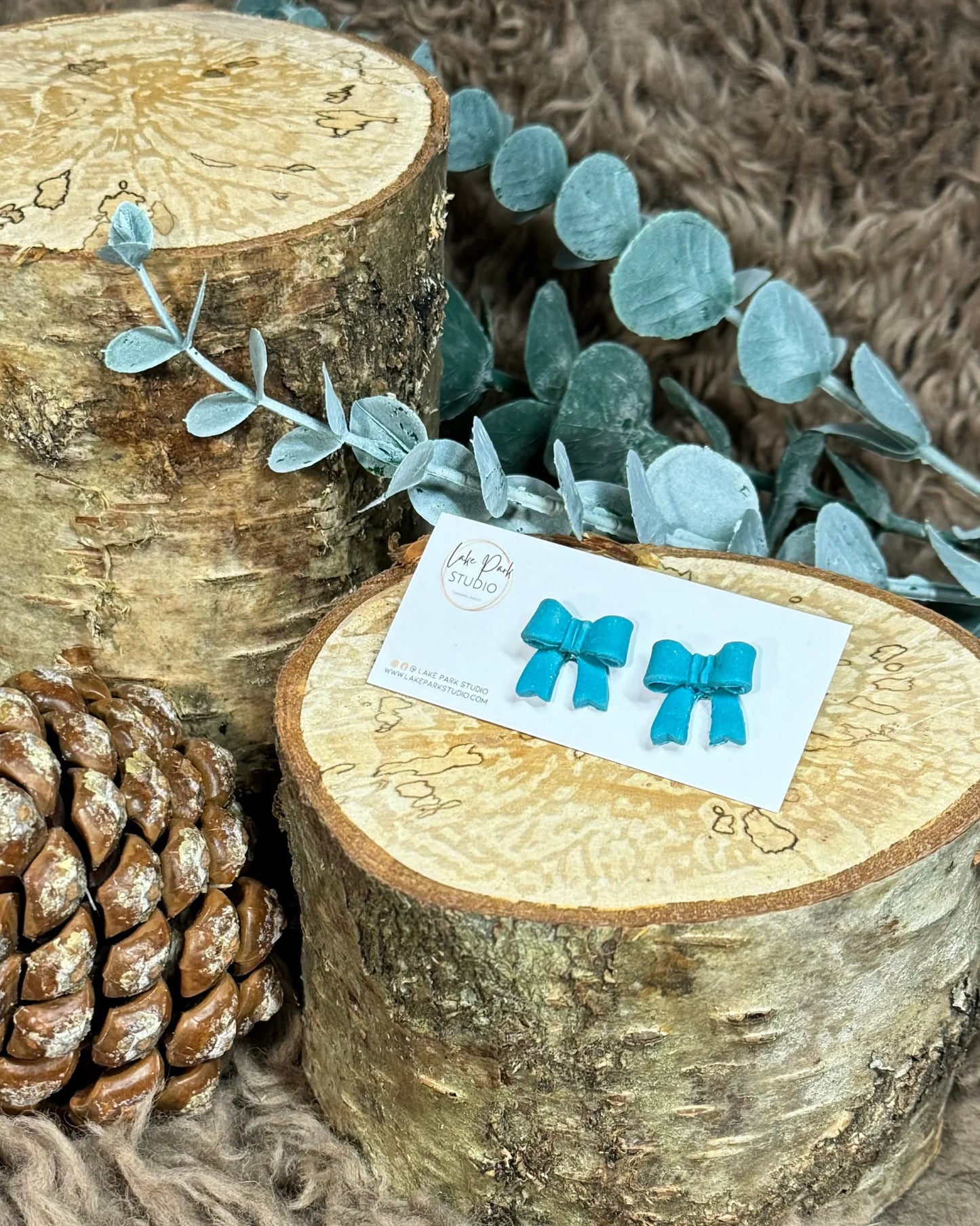 Små sløjfe ørestikkere - Aqua